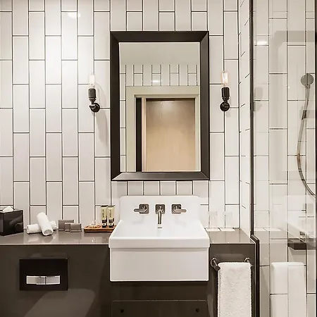 Doubletree By Hilton Melbourne-2